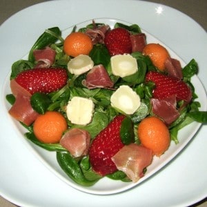 Salade de mâches fruitée