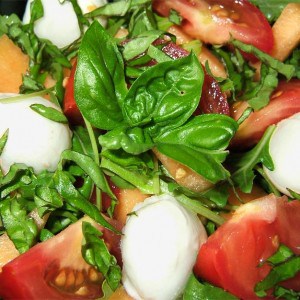 Salade au bocconcini