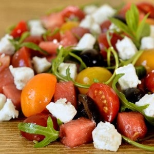 Salade de tomate et pastèque à la grecque