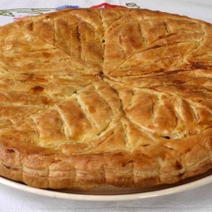 La galette des rois poire et chocolat pas à pas