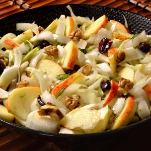 Salade d'automne aux endives et aux fruits