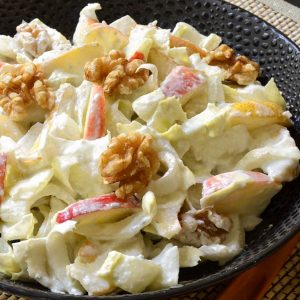 Salade d'endives sauce au Roquefort