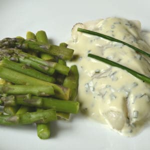 Eglefin aux asperges vertes sauce citronnée