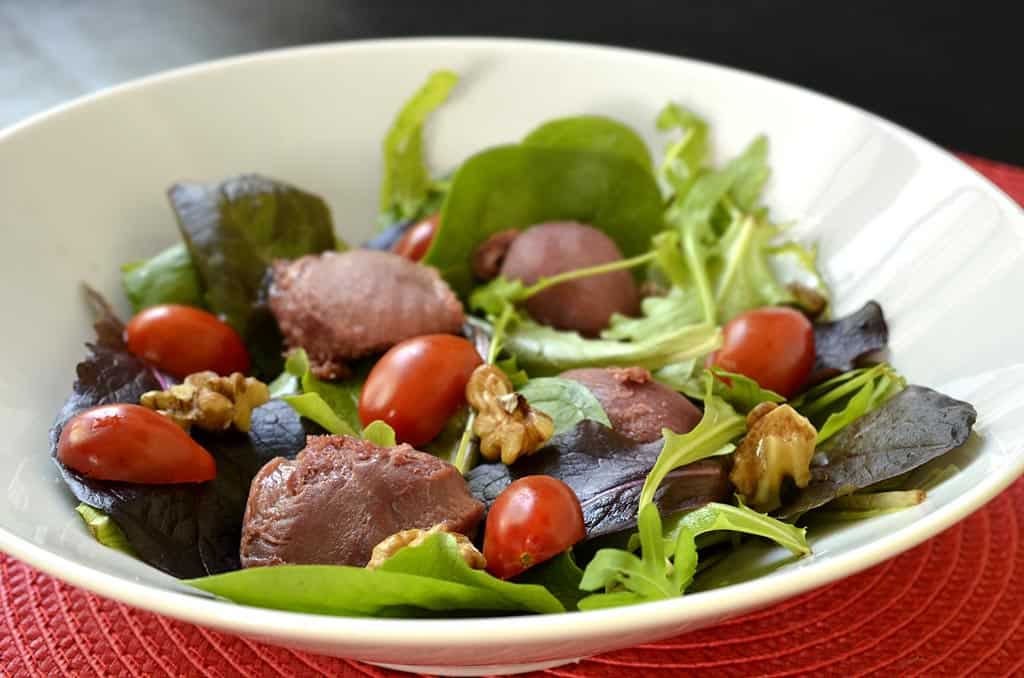 Salade au confit de canard - Les Pépites de Noisette