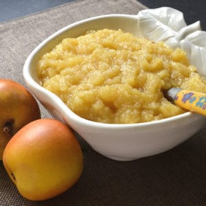 Compote de pommes à l'orange et au miel.