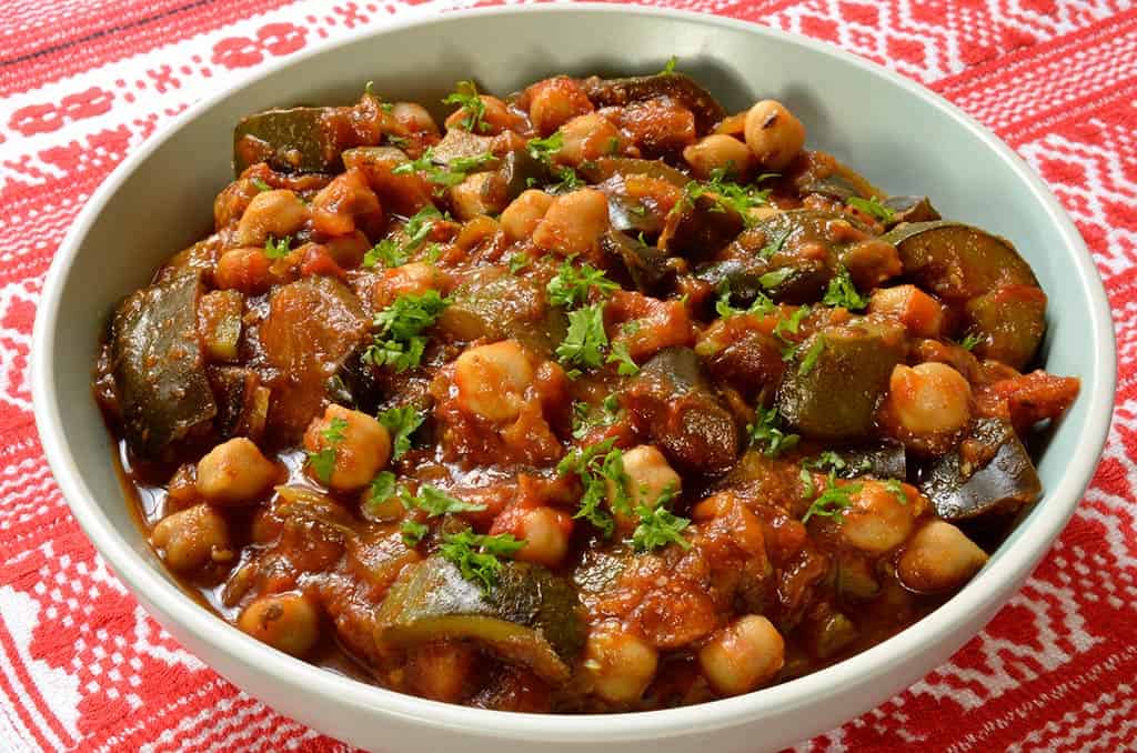 Poêlée de légumes d'été aux pois chiches