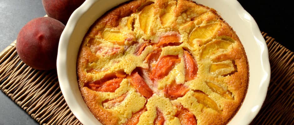 Clafoutis de pêches au lait et noix de coco